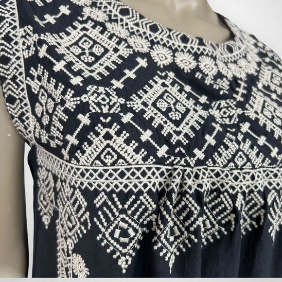 THML Moroccan Embroidered Shift Black Dress‎ M - Picture 6 of 10